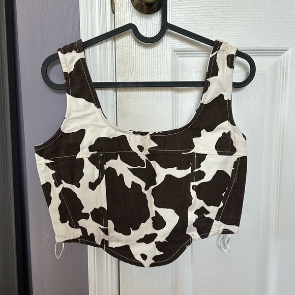 Cow print tank top - Picture 1 of 3